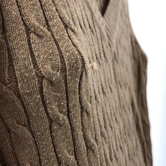 American Eagle Sweater - Picture 3 of 4